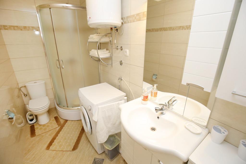 Apartment Marta Ражанац Екстер'єр фото